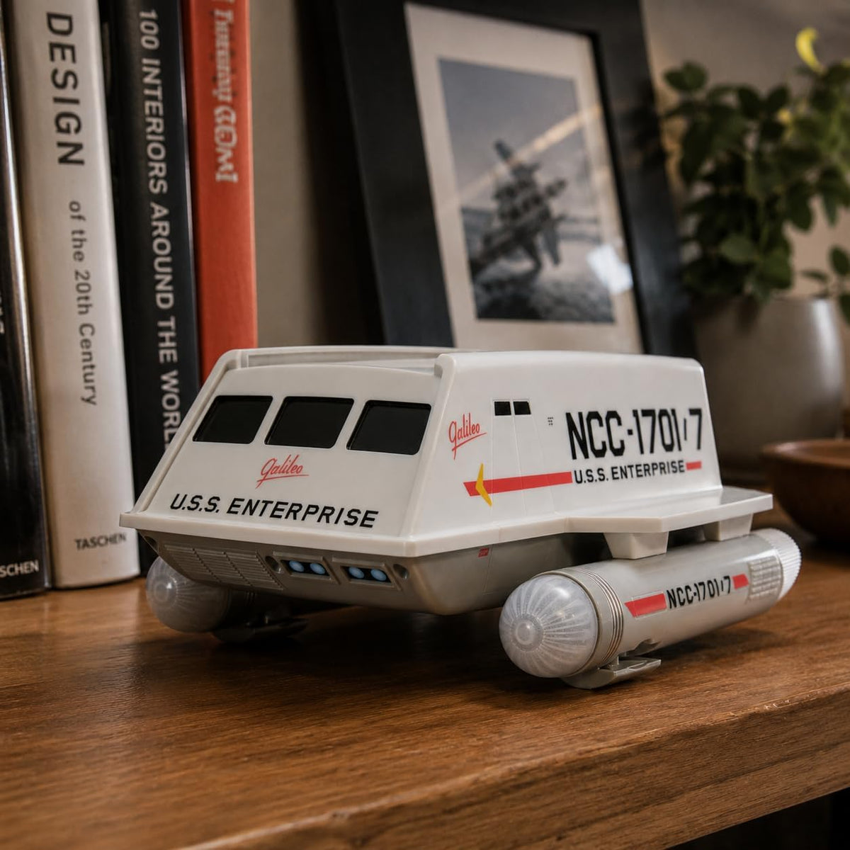 TUBBZ Star Trek Galileo Shuttlecraft, Includes Exclusive Sulu Duck, 23.5cm