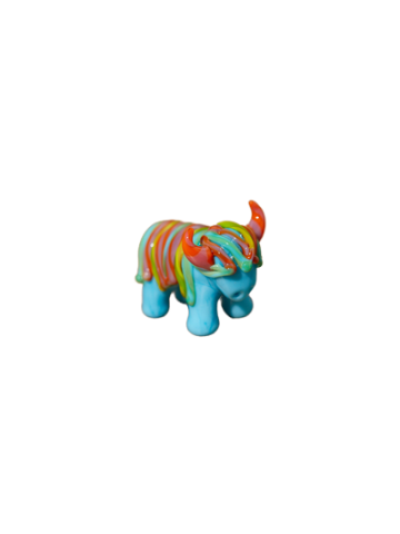 GLASS HIGHLAND COW BLUE WITH MULTICOLOURED COAT 