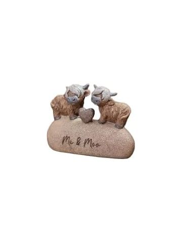 DOUGAL HIGHLAND COW COUPLE ORNAMENT POLYRESIN "ME & MOO"